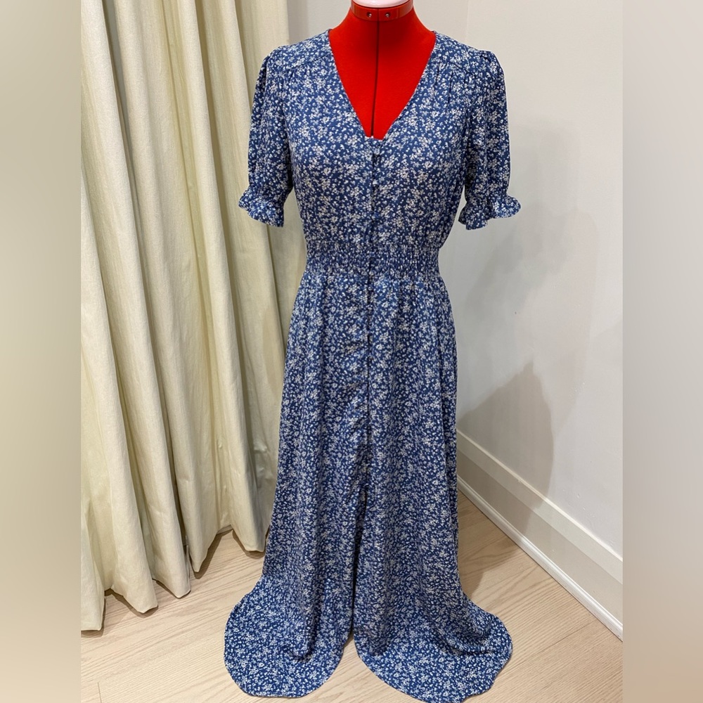Hayden Navy Floral Maxi Dress with Cream Accents - Picture 5 of 15